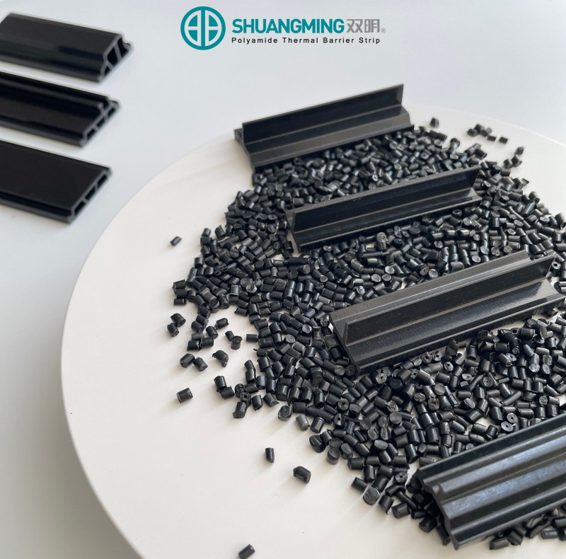 Flame-retardant PA66 GF25 compound